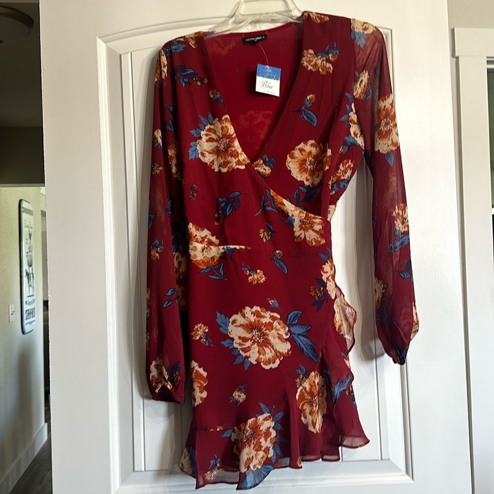 Women’s Long Sleeve Wrap Around Flutter Mini Dress - New With Tags